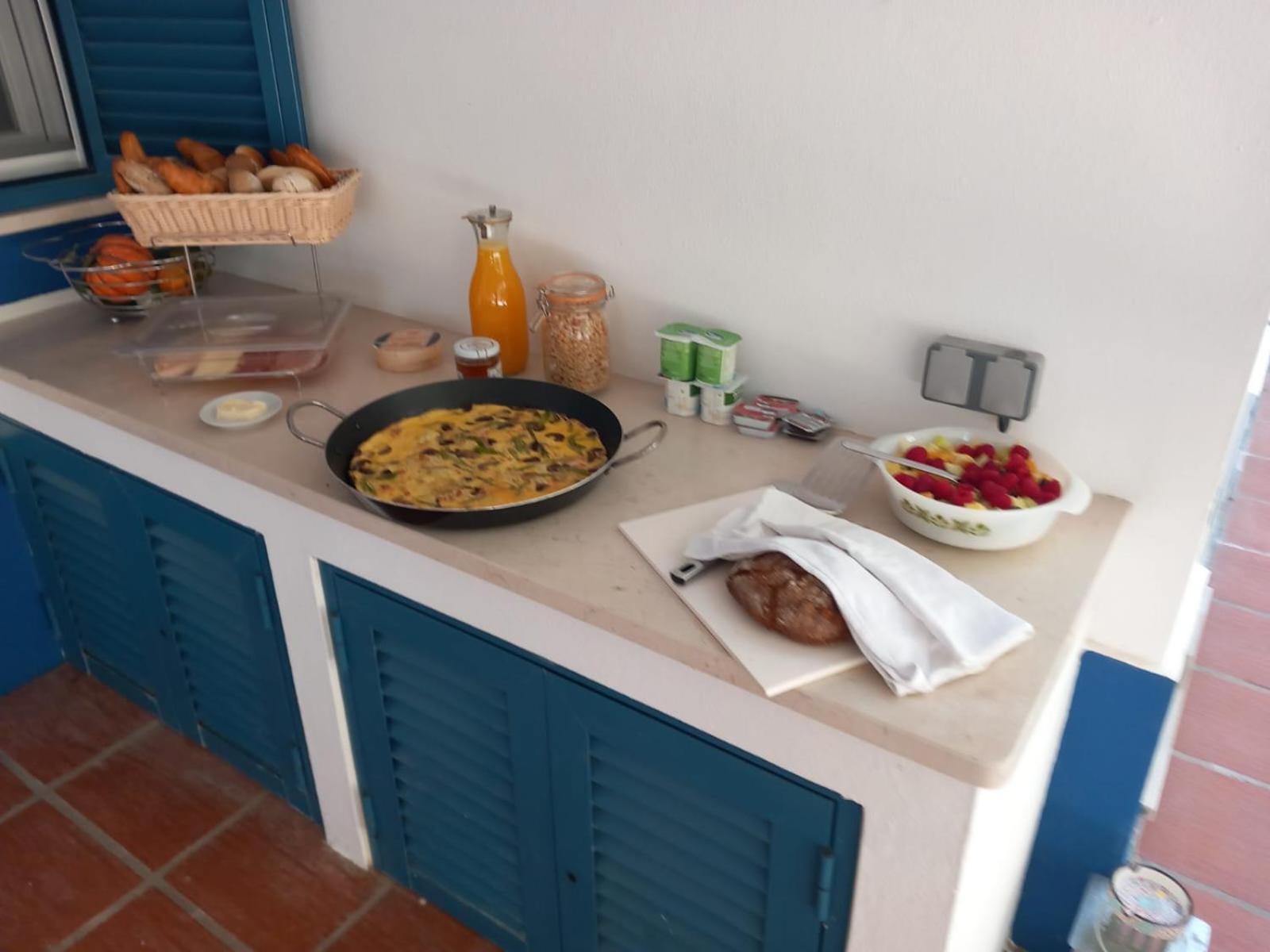 Quinta Da Alentegria - 4 Cottages Met Lounge En Verwarmd Zwembad Van April Tot Eind September! Alcácer do Sal Zewnętrze zdjęcie